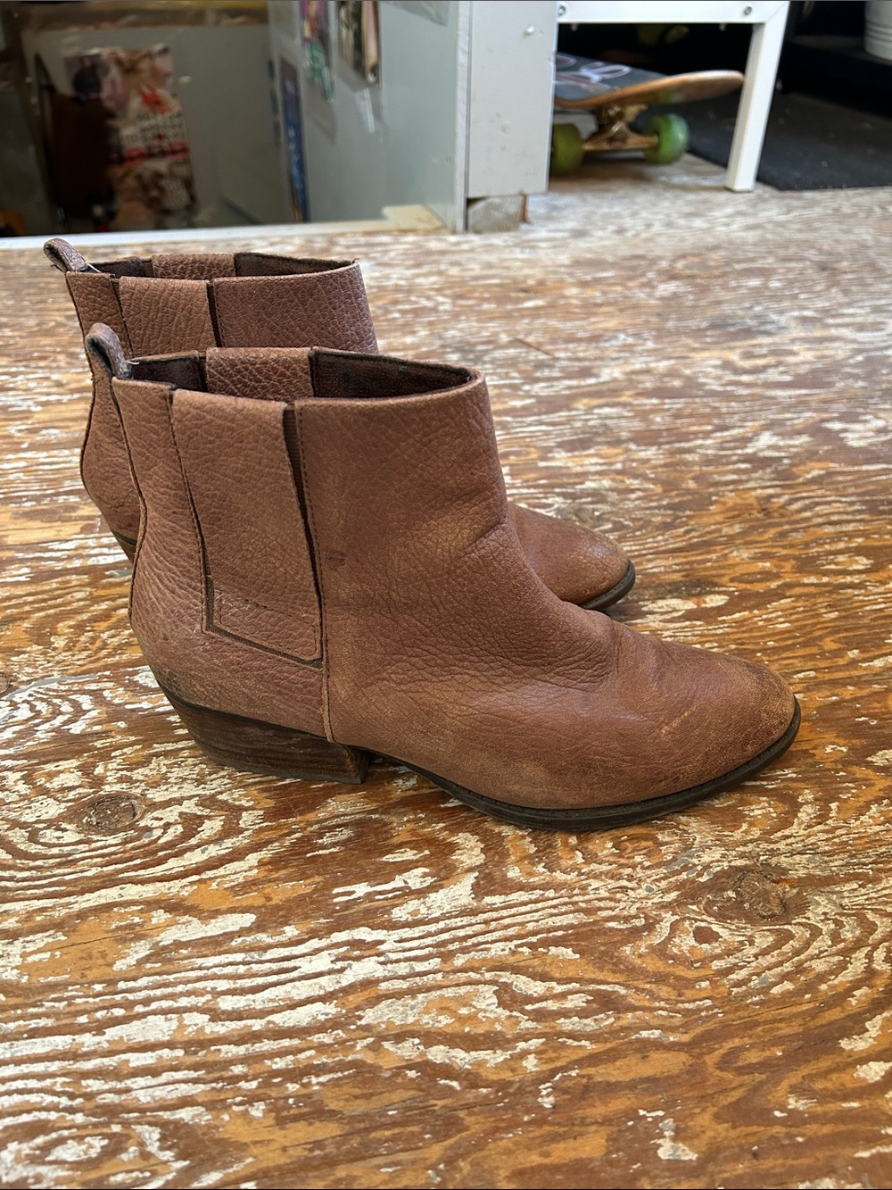 Kenneth Cole reaction Classic Women's Ankle Boot in Brown